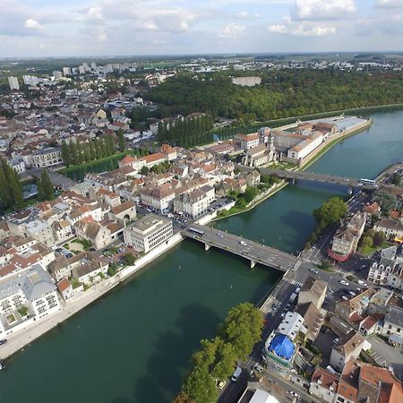 Le Panoramique - Centre-Ville ムラン エクステリア 写真